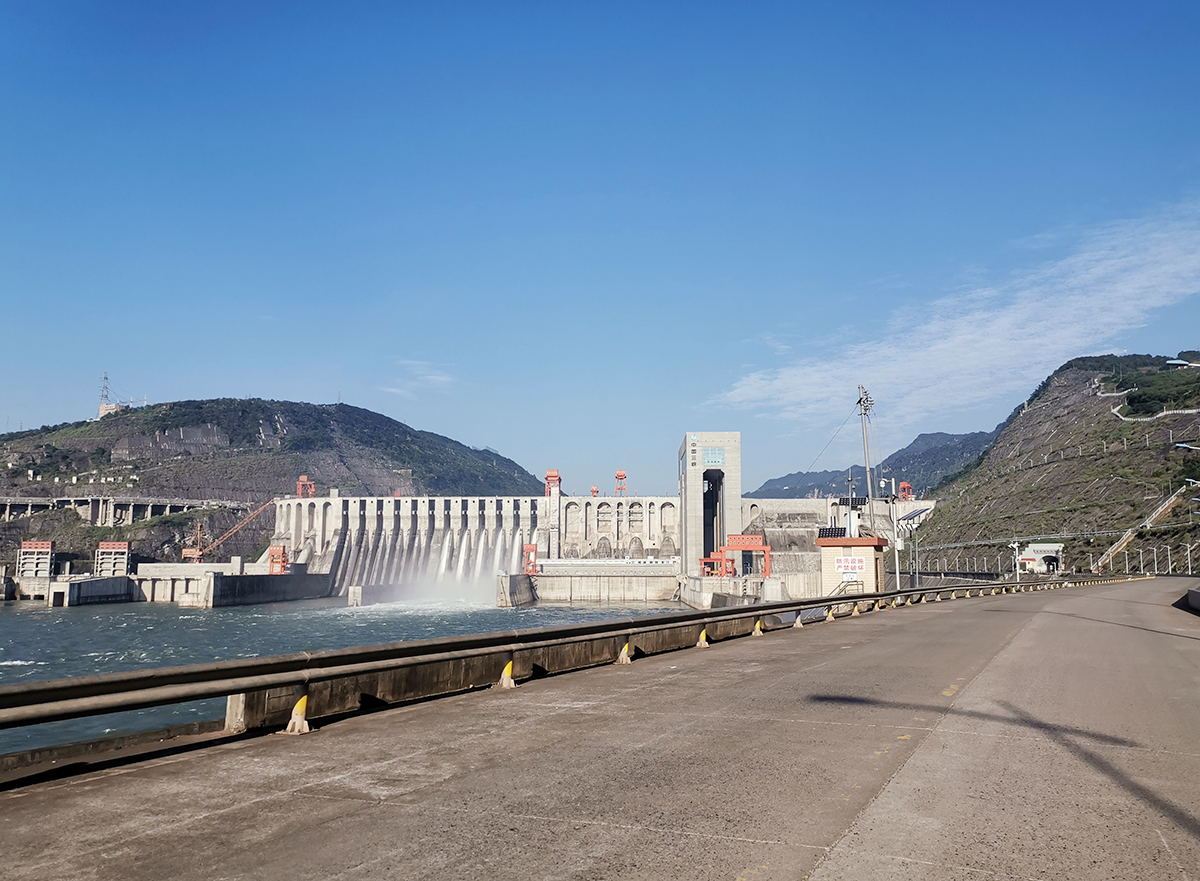 向家壩門機(jī)液壓抓梁改造項(xiàng)目圓滿完工
